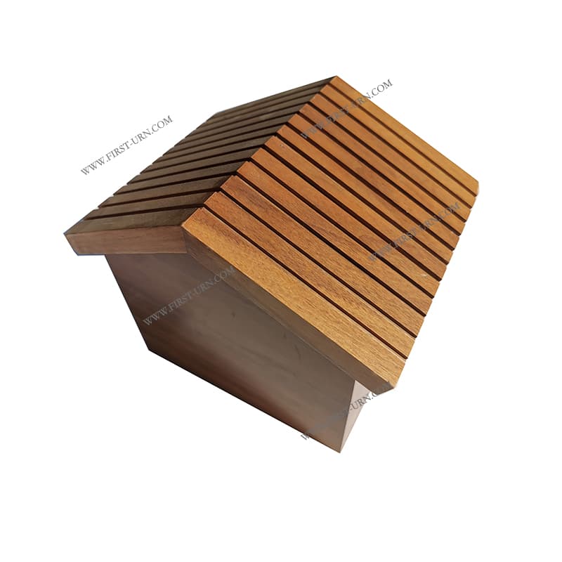dog house urn 3