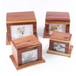 cedar cremation urns (1)