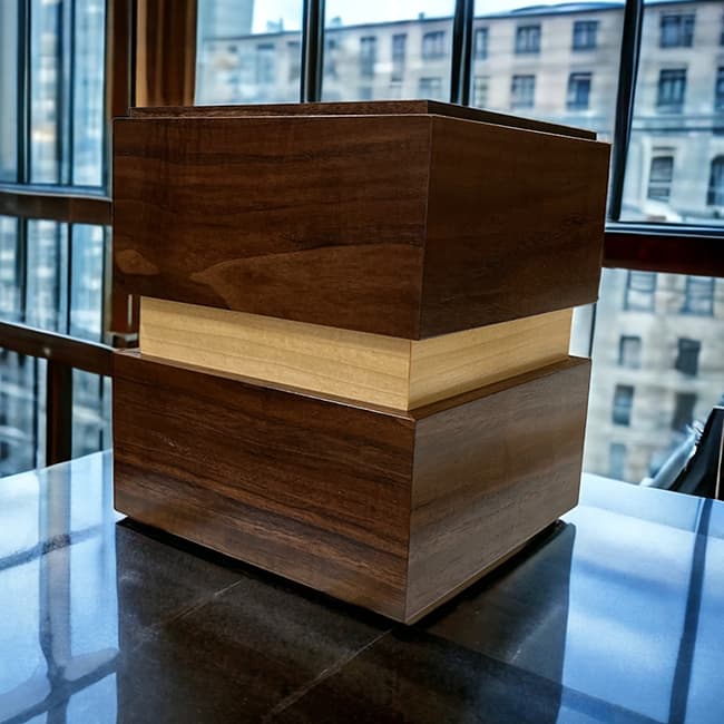wooden cremation urn for human02