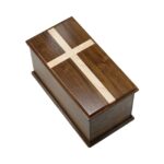 cross with wooden urn cremation01