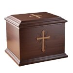 engraved wooden adult ashes01