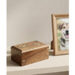 rosewood small wooden cremation box (2)